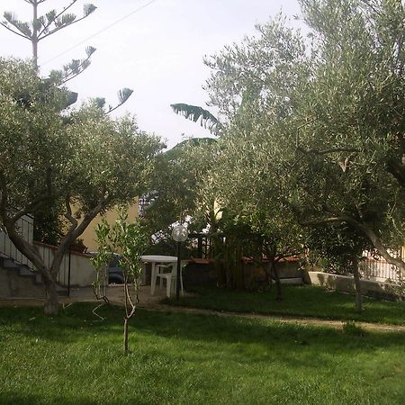 B&B Valoroso Village Ликата Экстерьер фото