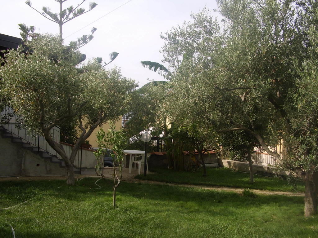 B&B Valoroso Village Ликата Экстерьер фото